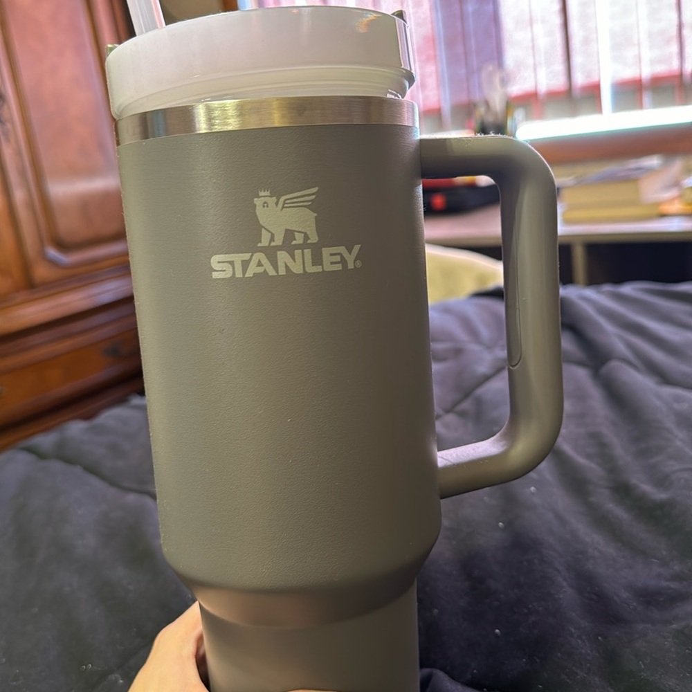 Charcoal Gray Stanley 40oz Tumbler